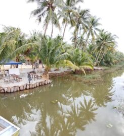 Suri Homestay & Campsite